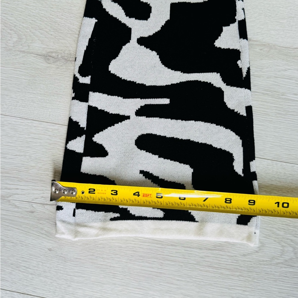 Baevely Cow Print Pants Size Small, Elastic Waist, Ankle Flare Pants Black White - Picture 11 of 11